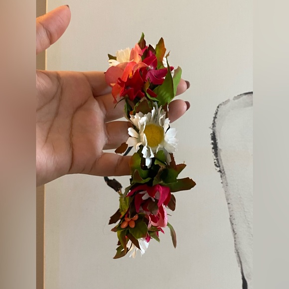 Floral Headbands - Picture 6 of 7